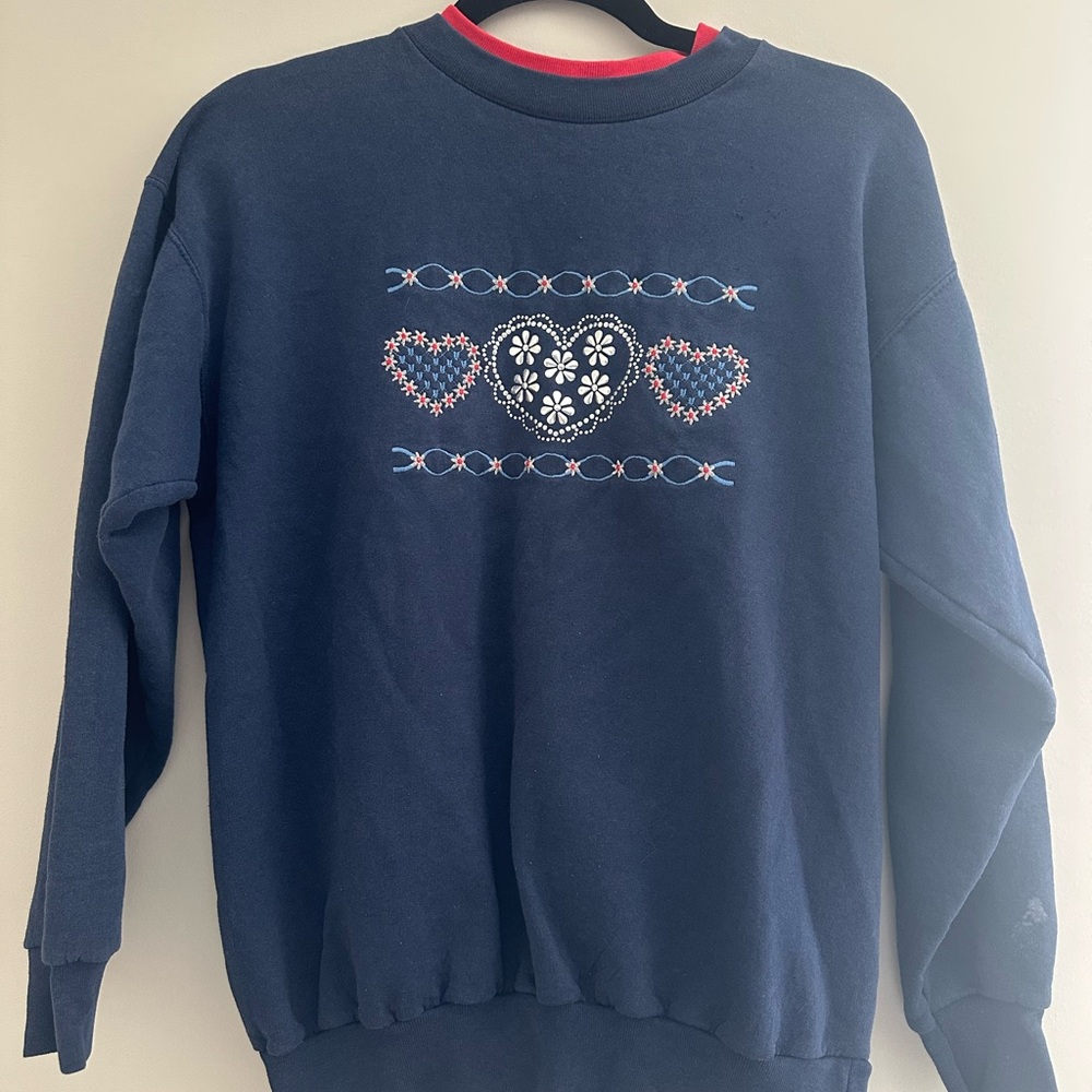 Vintage Heart Embroidered Sweatshirt Navy - Cottagecore, Grannycore